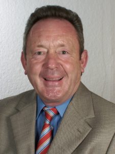 Helmut Schneider (2. Vorsitzender)